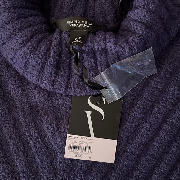 Simply Vera plum turtleneck sweater. - Picture 2 of 3